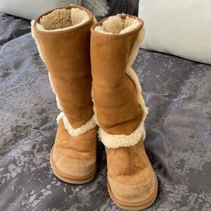 UGG Tall Chestnut Brown